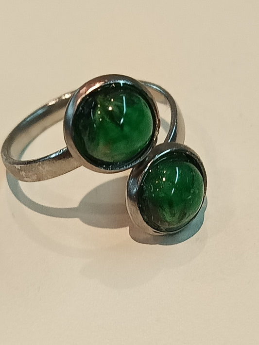 Anillo de paniculata verde